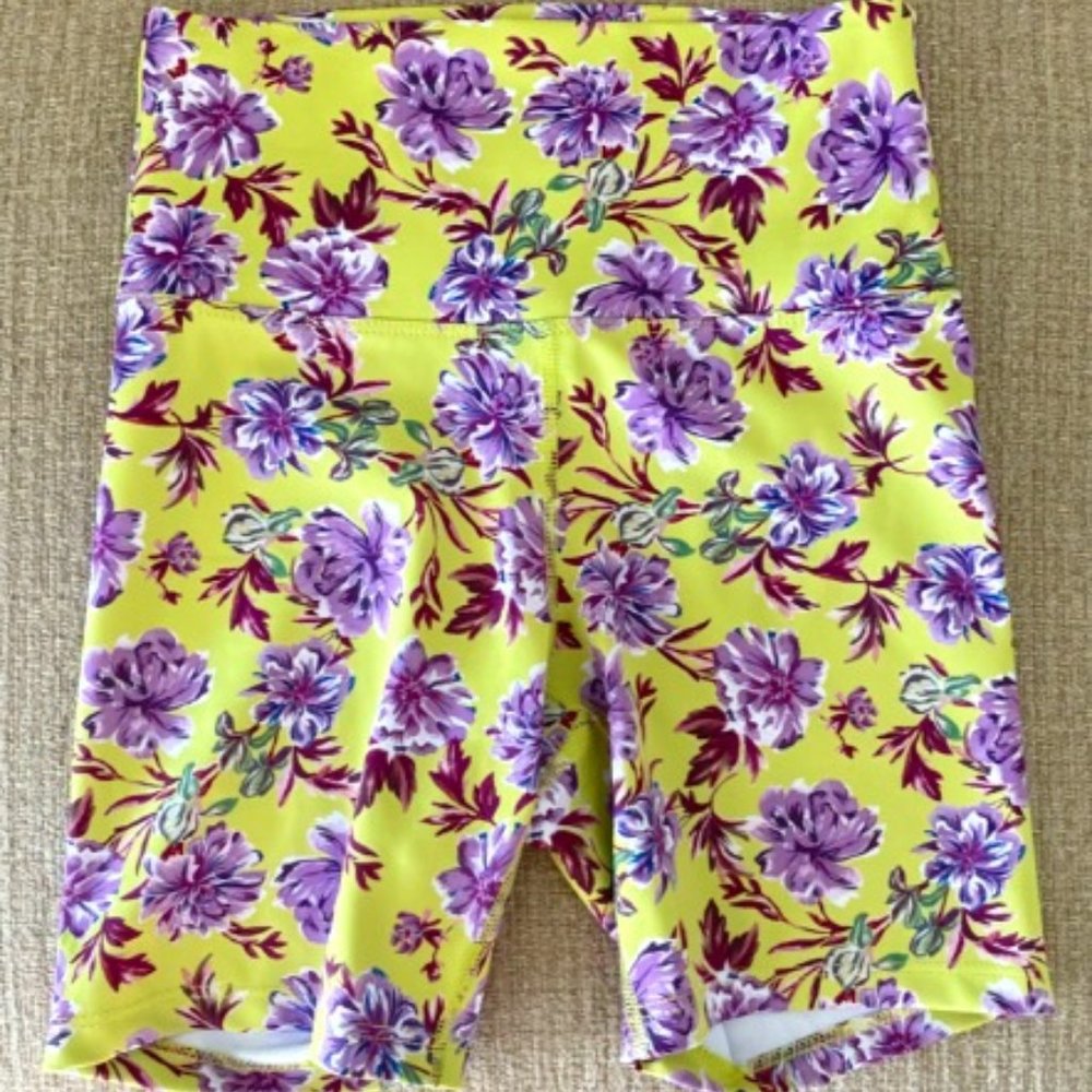 BRAND NEW Beach Riot Bike Short